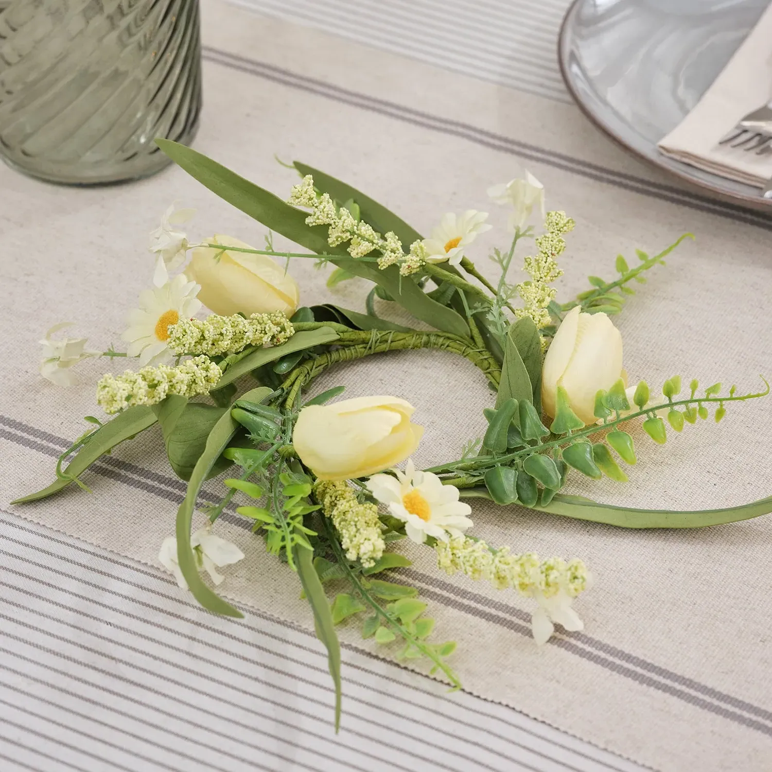 Spring Wreath for Single Candle - Green, Wire product