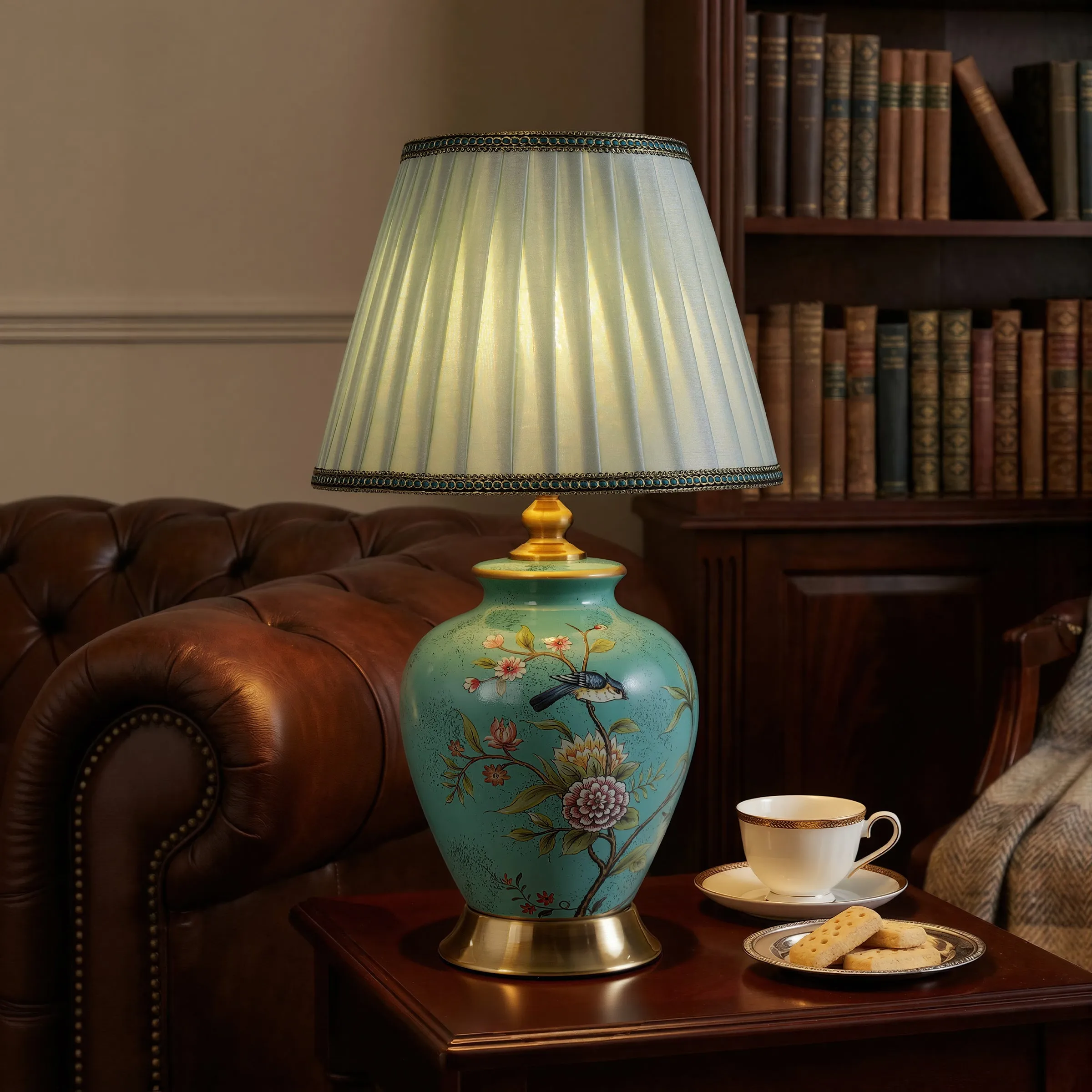 Chinoiserie Hand-Painted Ceramic Table Lamp - Ceramic product