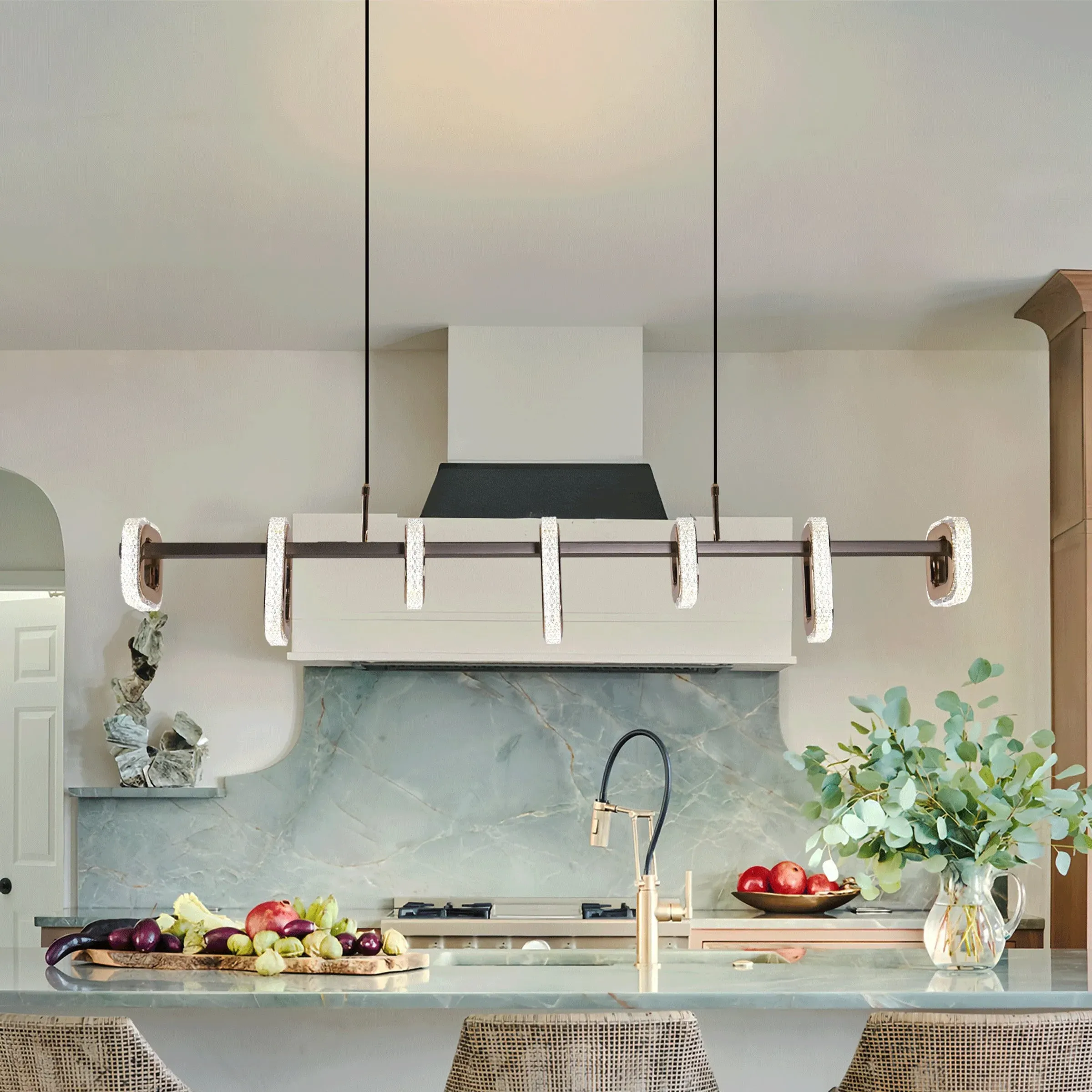 Linear LED Pendant Light - Gold, Aluminum image