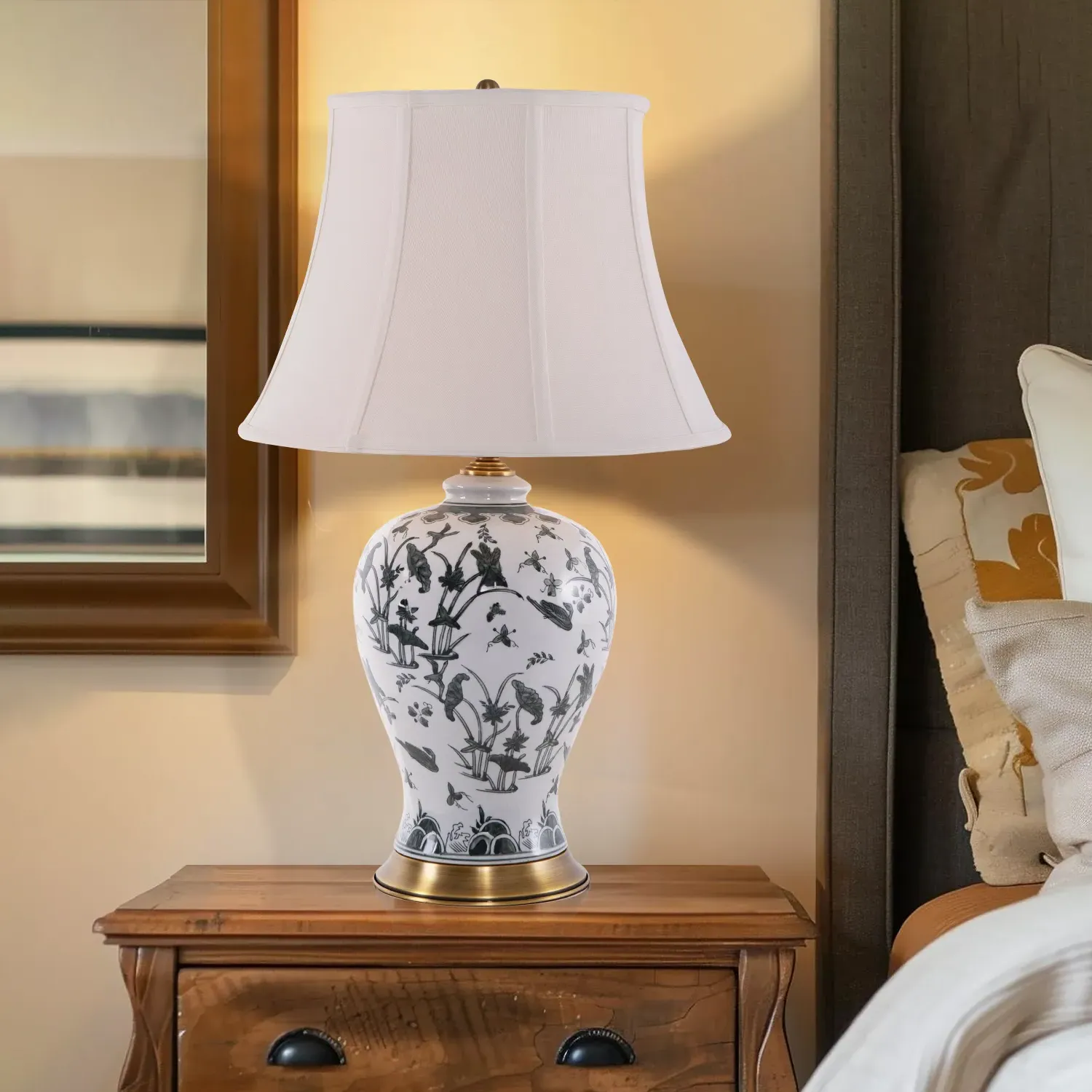 Vase Table Lamp Hand-Painted - Ceramic image