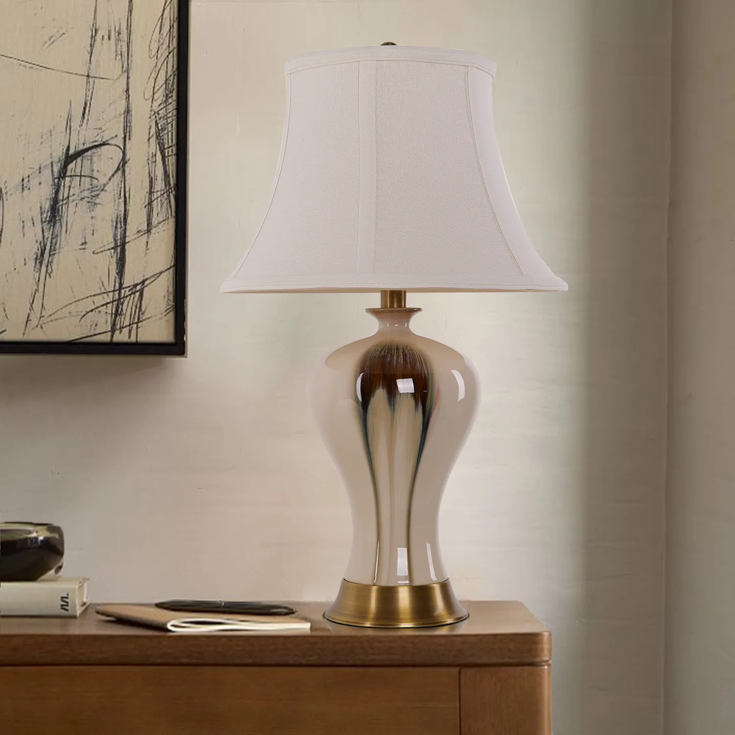 Vase Table Lamp with Gradient Glaze - Black Gold image
