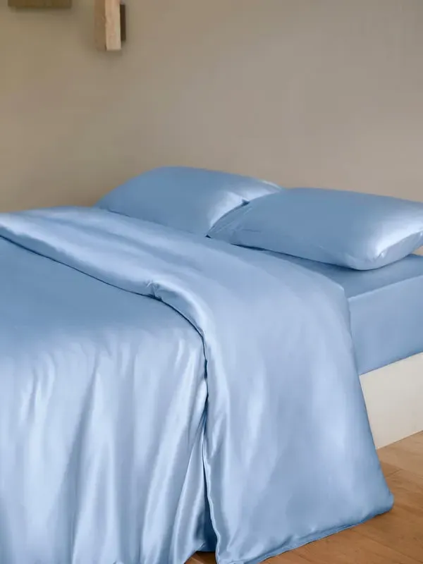 19 Momme King Size Silk Pillowcase - Ice Blue alternate view