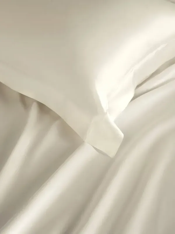 19 Momme Oxford Silk Pillowcase King Size - Lily White alternate view