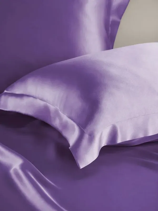 22 Momme Oxford Silk Pillowcase - Purple, Charmeuse Silk alternate view