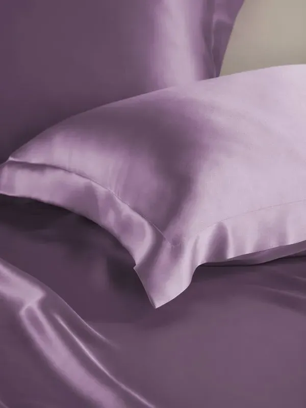 Oxford Silk Standard Pillowcase - Lavender alternate view