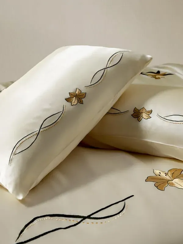 Silk Pillowcase 2-Pack with Lily Embroidery - White, Mulberry Silk product