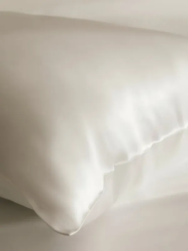 Silk Pillowcase Set of 2 - Natural White, Mulberry Silk product