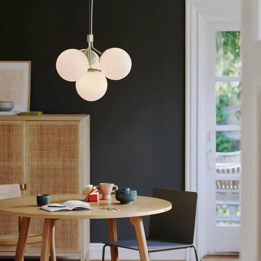 4-Light Pendant Chandelier - Brass