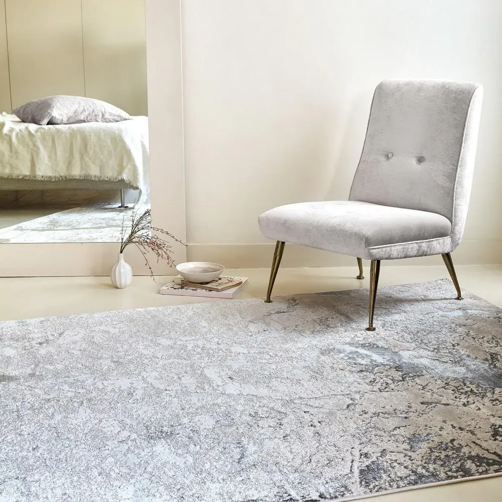 Abstract Rug with High Shine - Silver, Silky Pile image