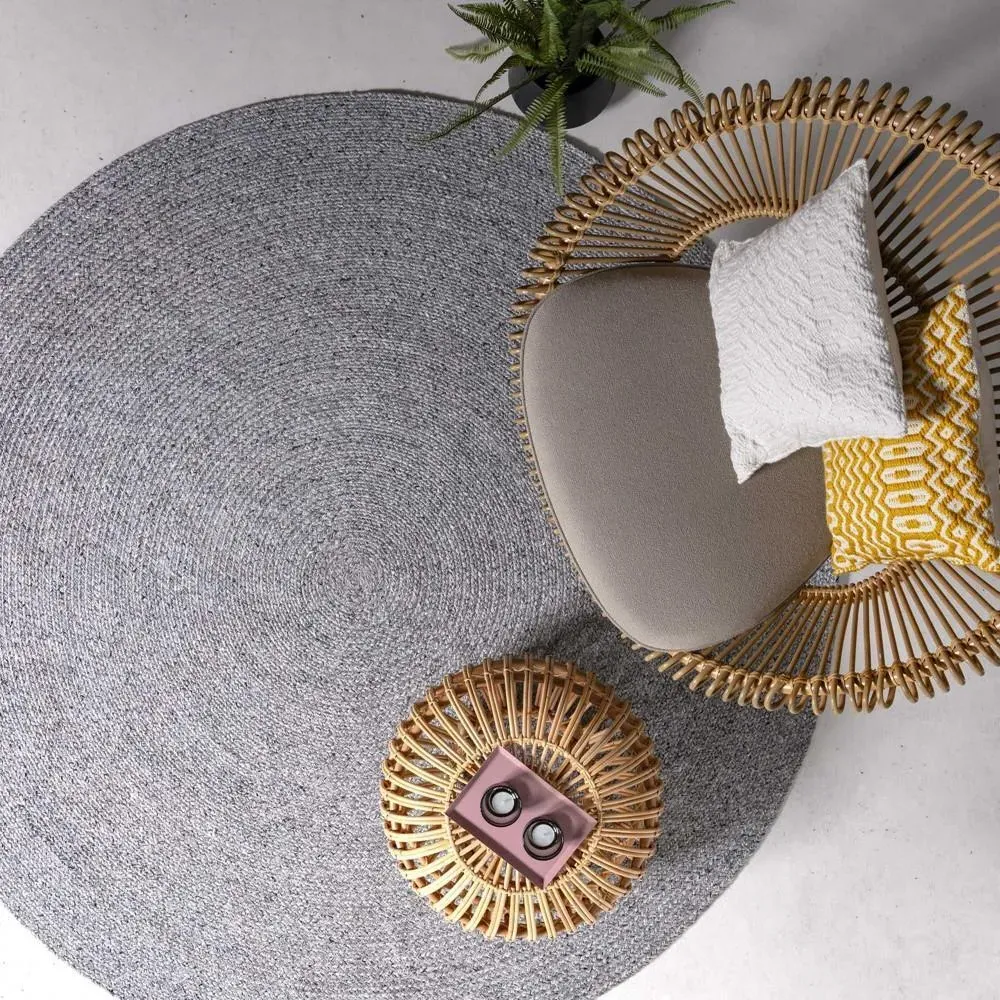 Circular Woven Outdoor Rug - Grey