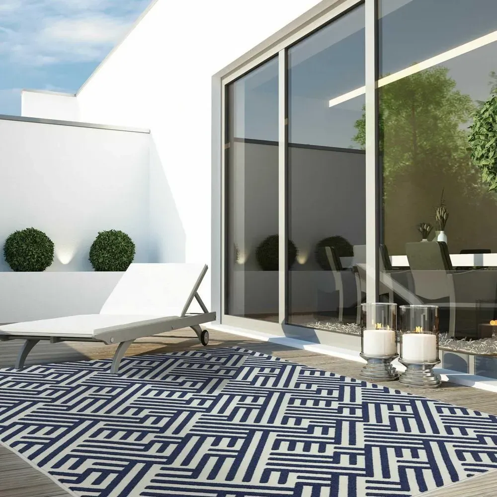 Geometric Outdoor Rug - Blue & White, Polypropylene