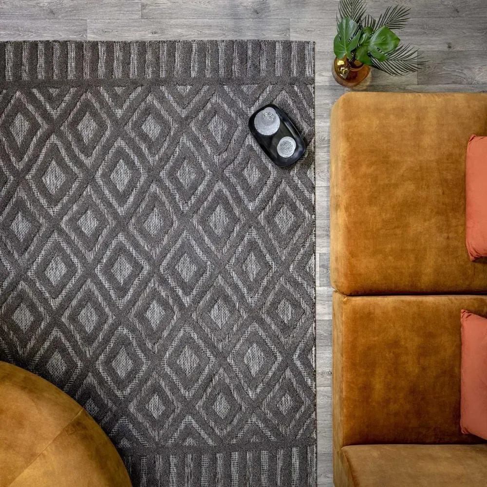 Geometric Outdoor Rug - Charcoal, Polypropylene