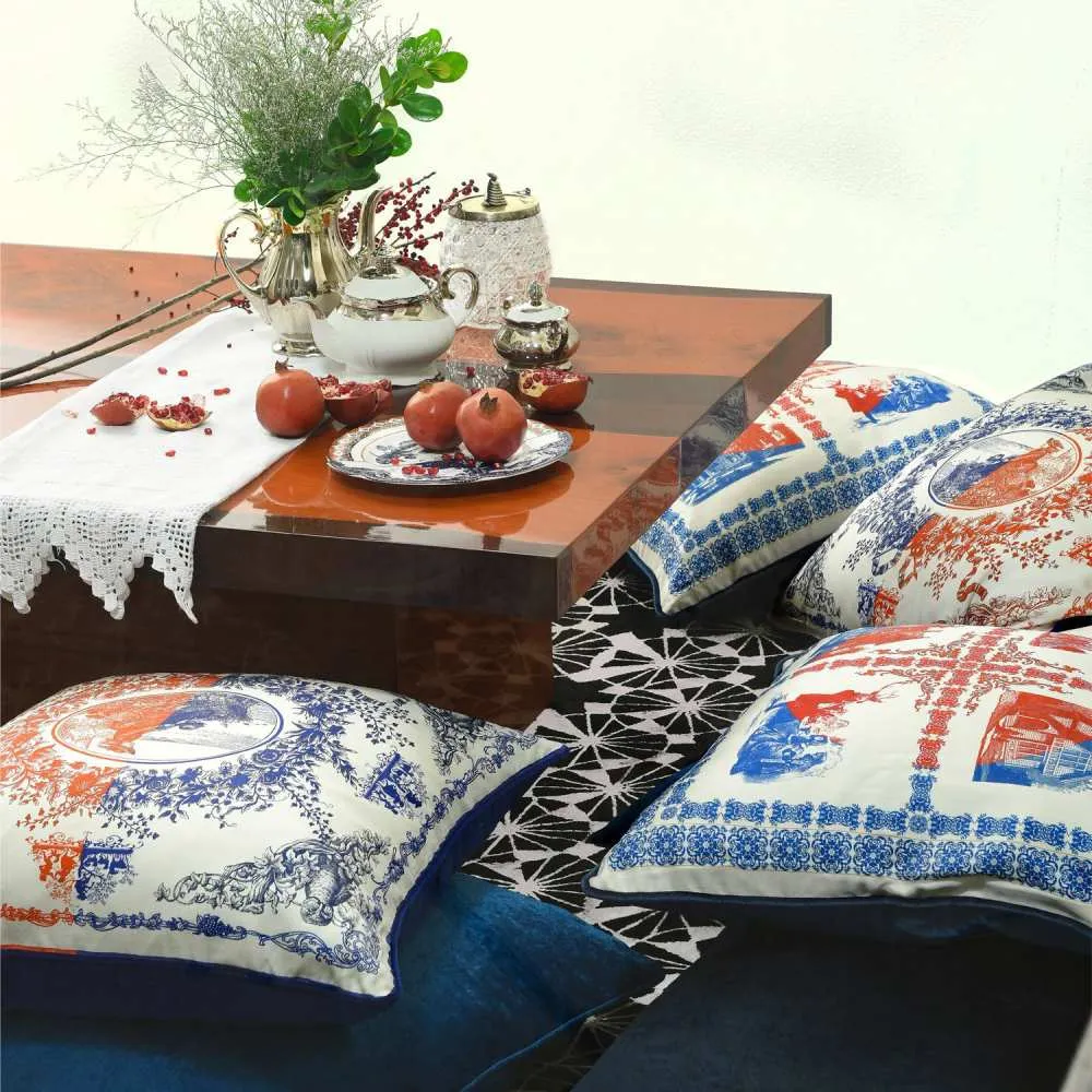 Large Floor Cushion with Tropical Bird Print - Silk Twill