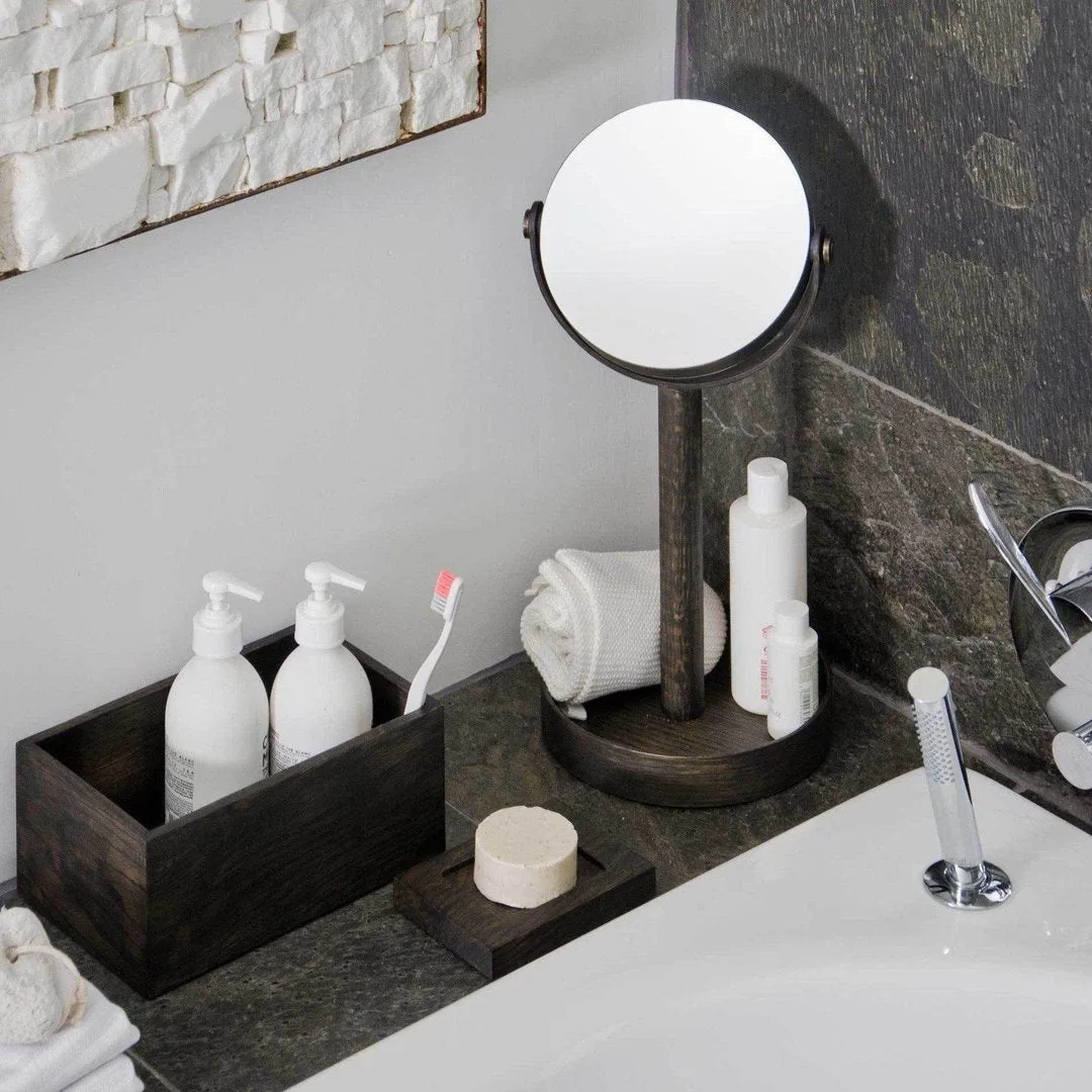 Magnify Mirror Close-Up - Dark Oak