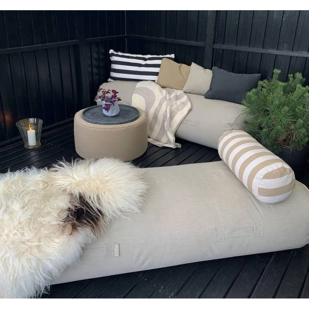 Outdoor Daybed with Weatherproof Design - Beige