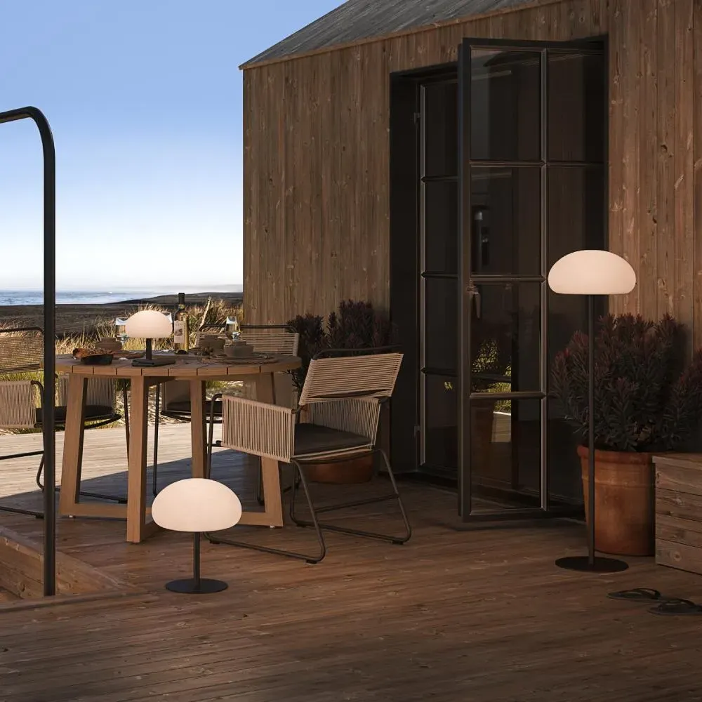 Rechargeable Outdoor Floor Lamp - Cordless