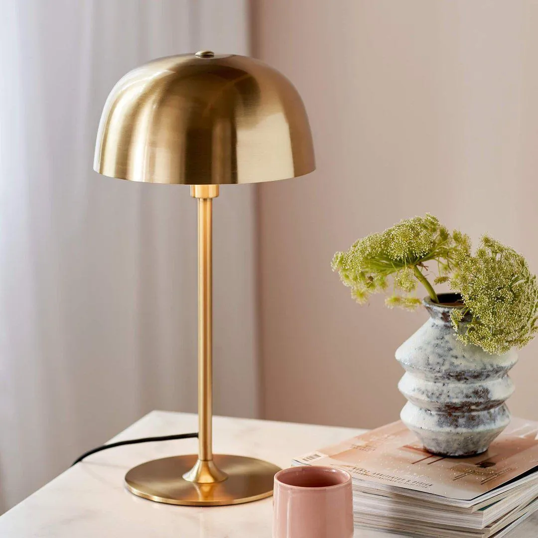 Round Table Lamp - Brass