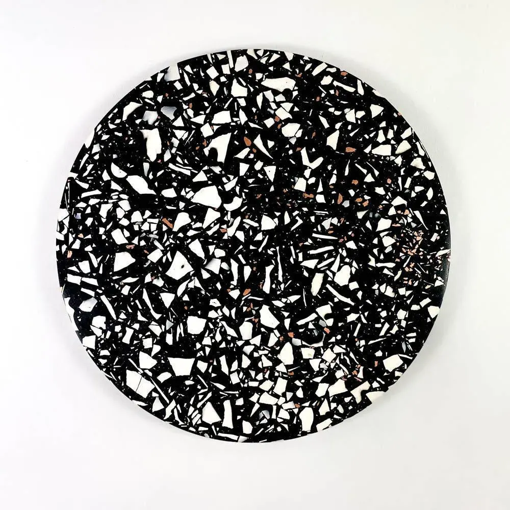 Round Trivet Placemat - Black, Jesmonite image