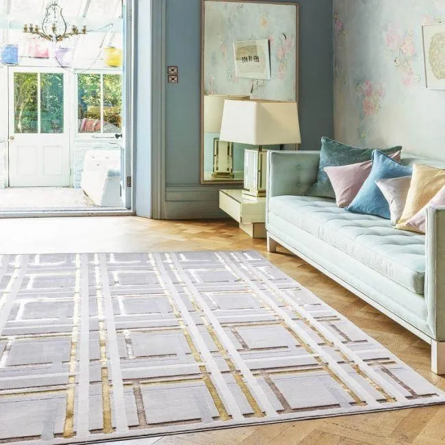 Small Geometric Rug - Silver & Gold image