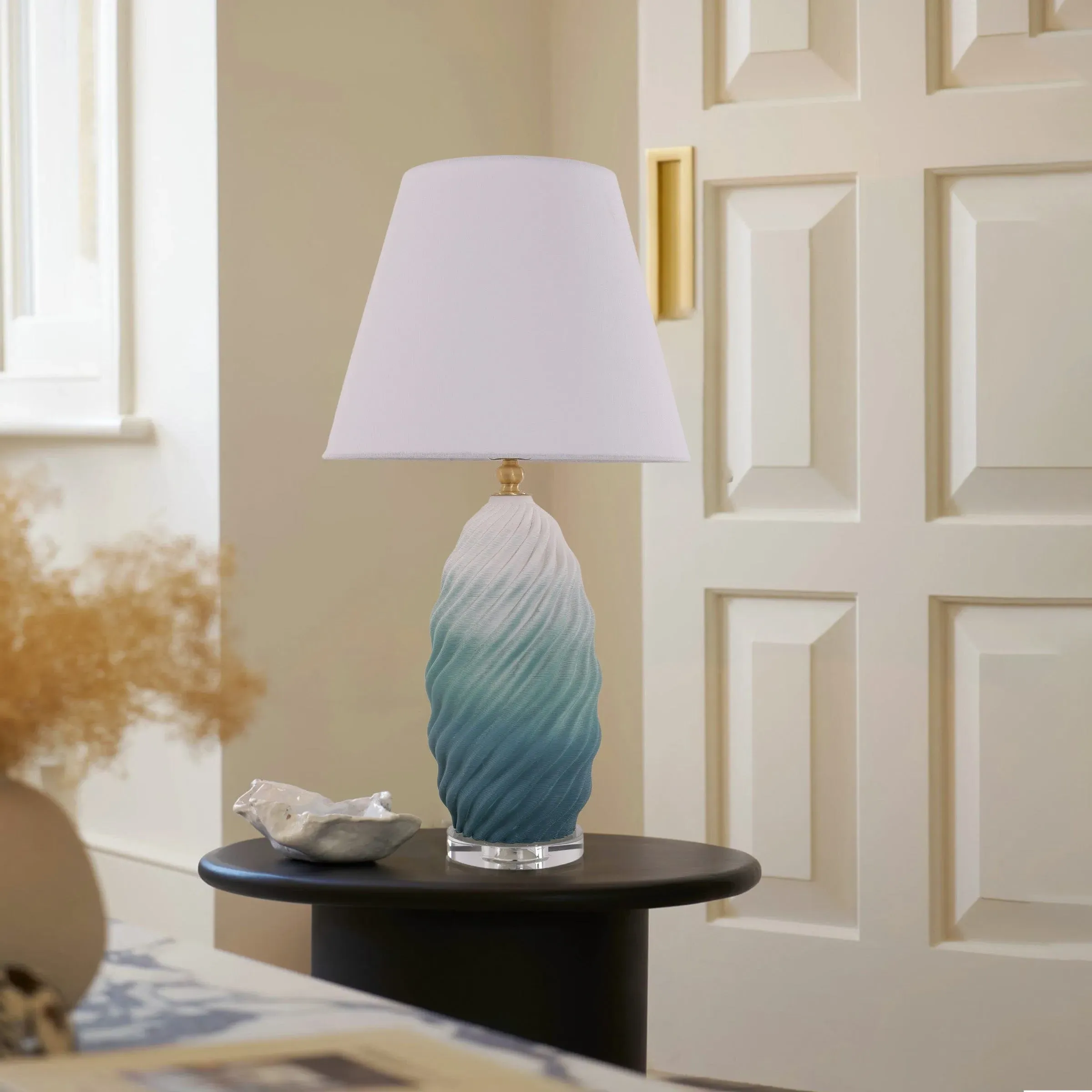 3D Gradient Threaded Ceramic Table Lamp - Green White product