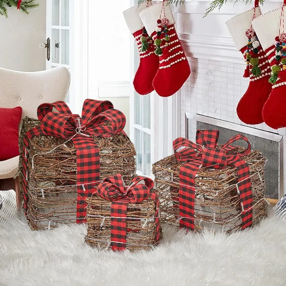 Pre-Lit Woven Christmas Gift Box Set with Checked Bows - Natural