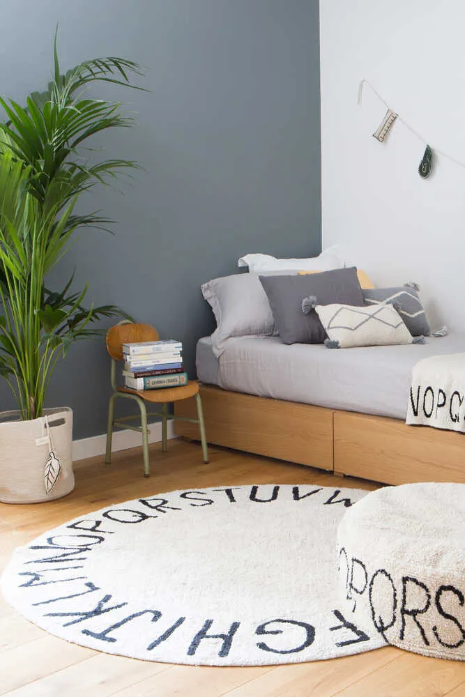 Abc Natural Round Washable Rug - Black