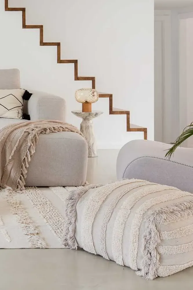 Air Natural Round Pouf - Natural