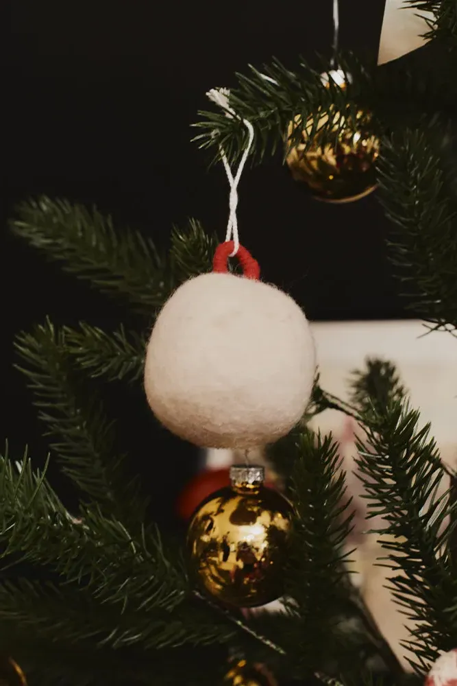 Christmas Balls Set of 4 - Red