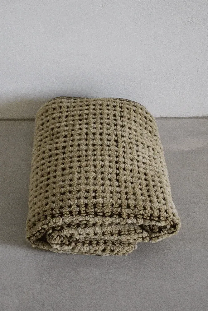 Extra Large Storage Puff with Rug Storage