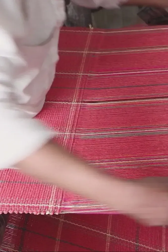 Handloom Cushion - Maple Red