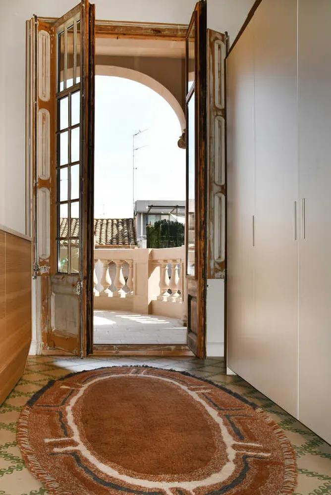 Karibu Oval Rug 3'7" x 6'6" - Wool