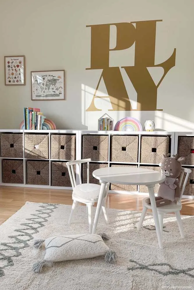 Little Oasis Knitted Cushion - Grey