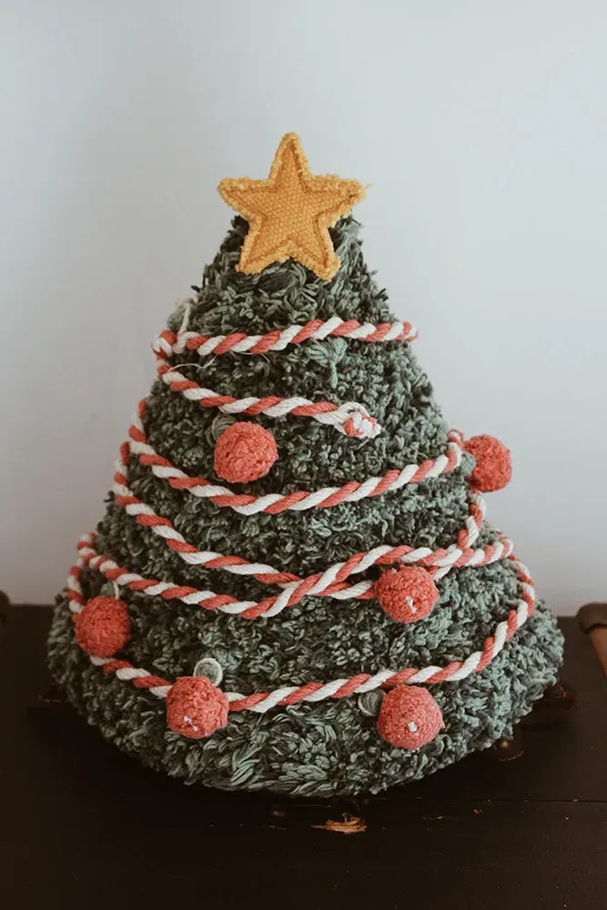 Lorena Canals DIY Christmas Tree 7" x 8" - Green