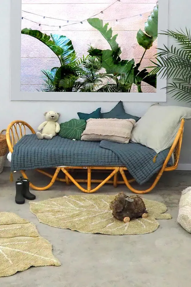 Mini Washable Monstera Rug 2'5" x 3'3" - Olive