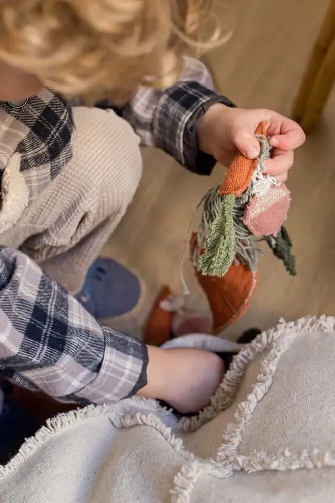 Oli & Carol Interactive Tic-Tac-Toe Round Pouf