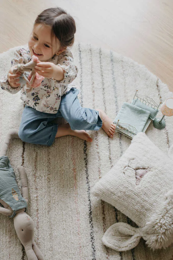 Pink Nose Sheep Wool Cushion - Pink