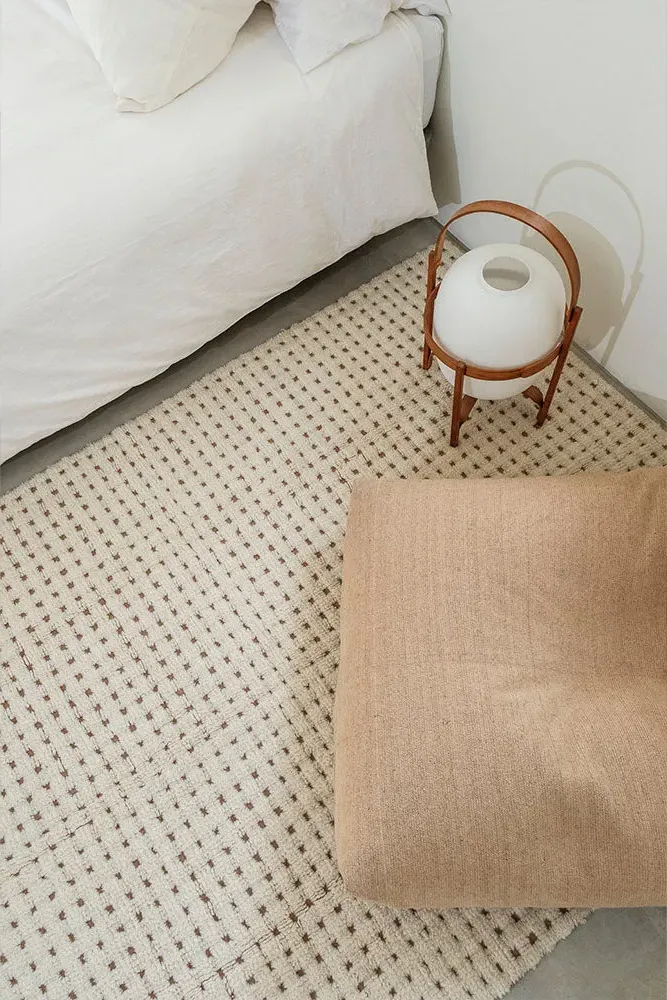 Reveal Wool Area Rug - Linen