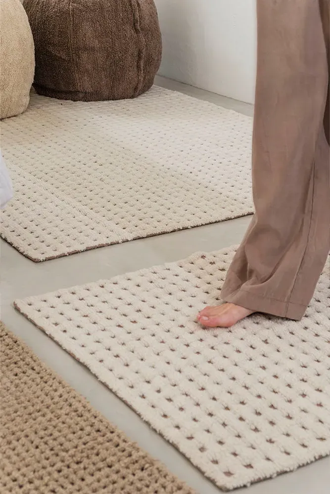 Reveal Wool Area Rug - Linen