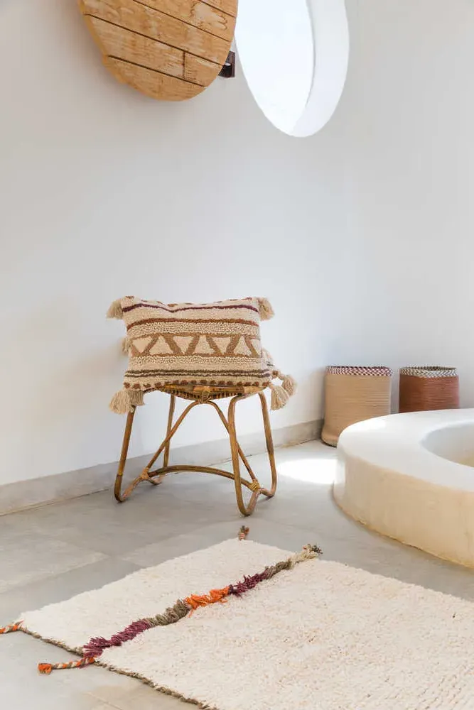 Sistan Rectangular Throw Pillow