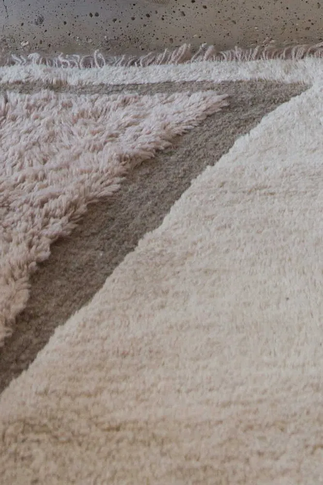 Suf Wool Area Rug - Taupe