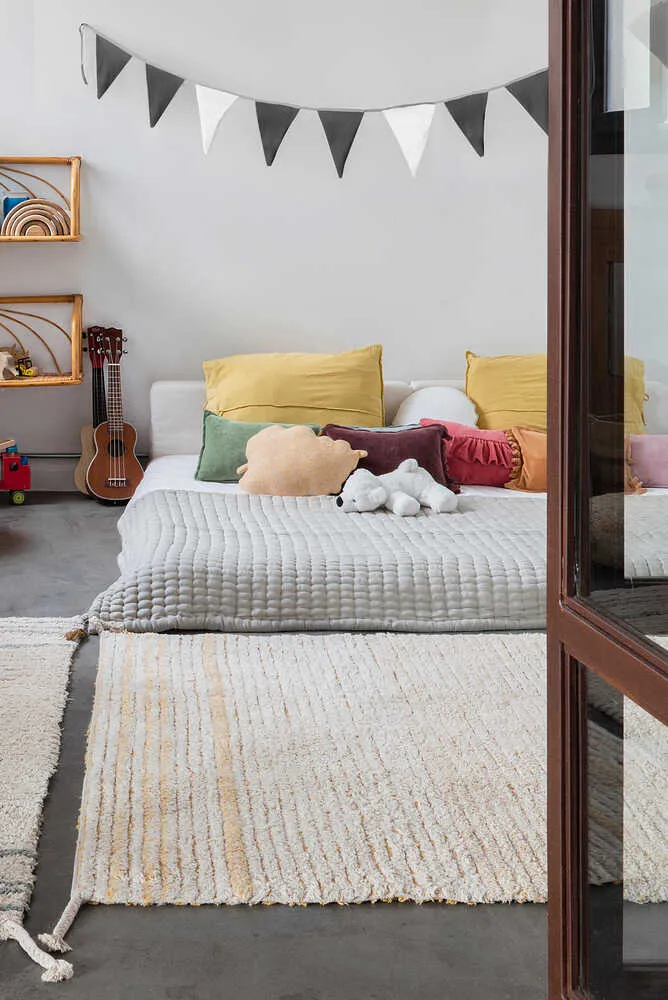 Twin Reversible Washable Rug - Amber