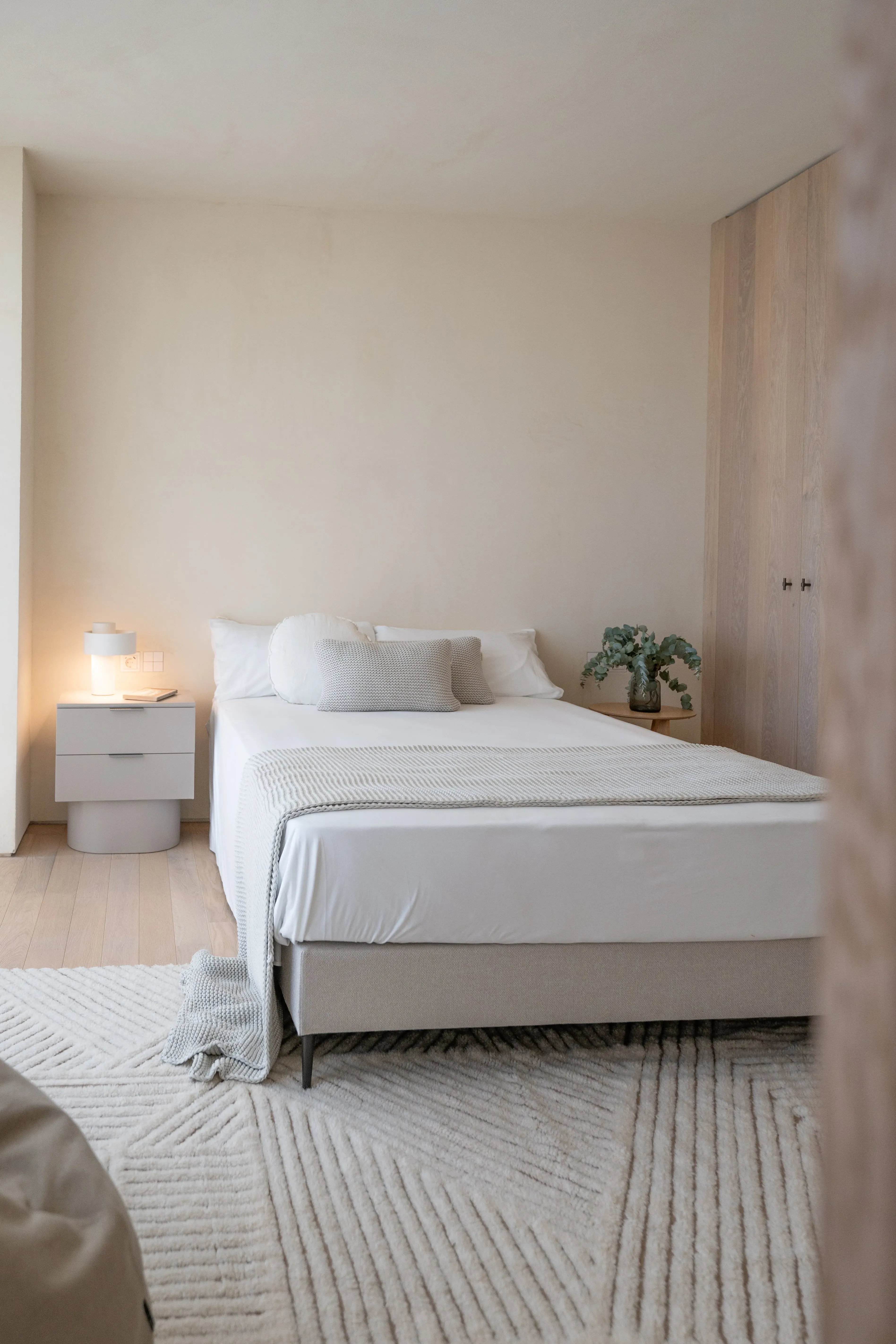 Woolable Almond Valley Rug 5'7" x 8' - Neutral