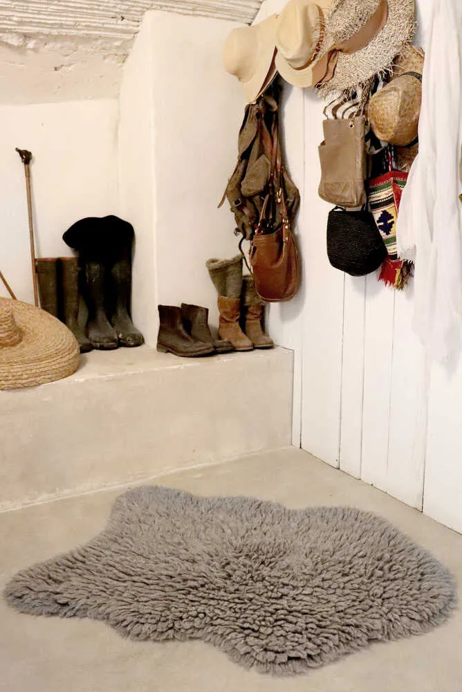 Woolly Sheep Rug - Grey, Wool