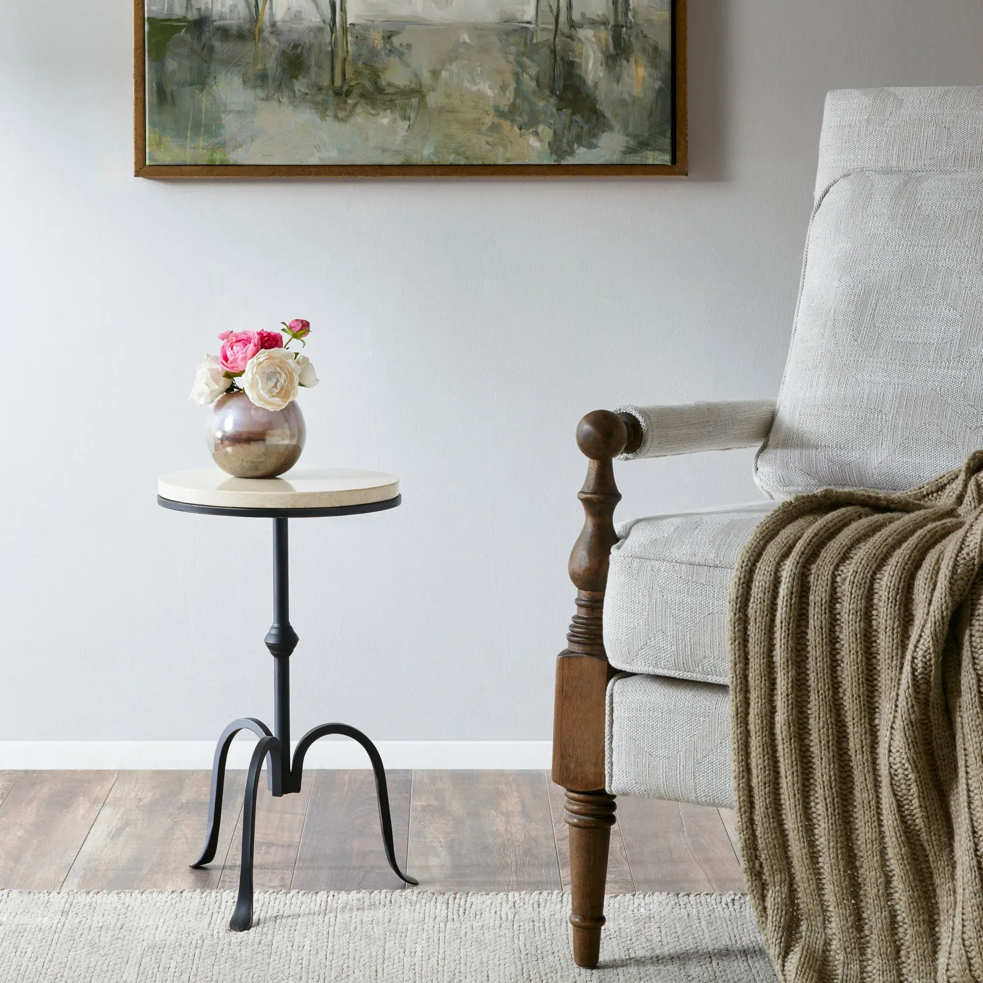 Gaberial Round Accent Table - Black, Marble product