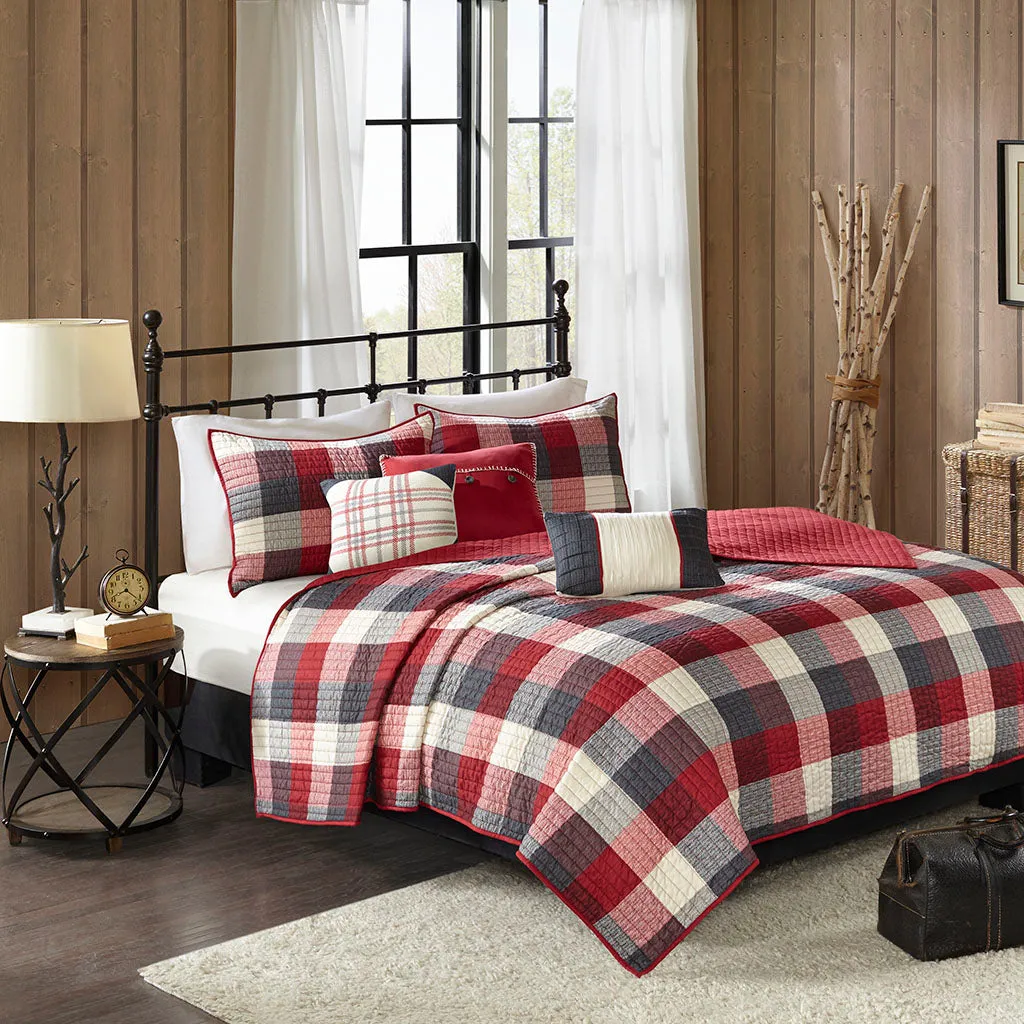 Ridge 6-Piece Reversible Herringbone Quilt Set with Throw Pillows product