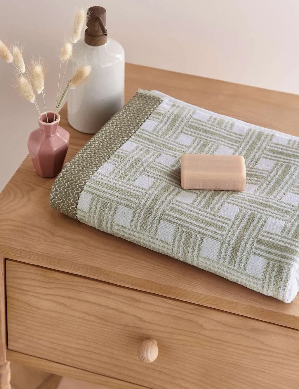 Rana Geometric Towel - Green Mix product