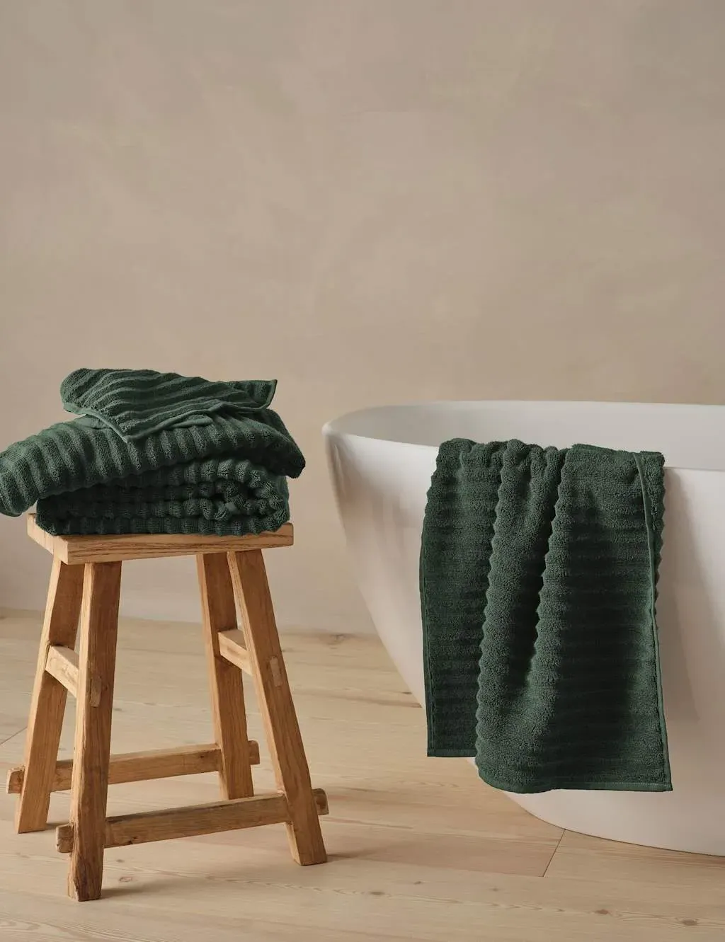 The Ripple Turkish Cotton Towel - Dark Green product
