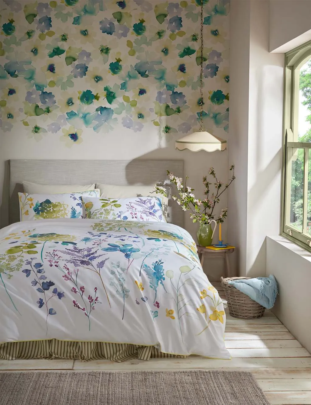 Pure Cotton Sateen Botanical Bedding Set - White Mix product