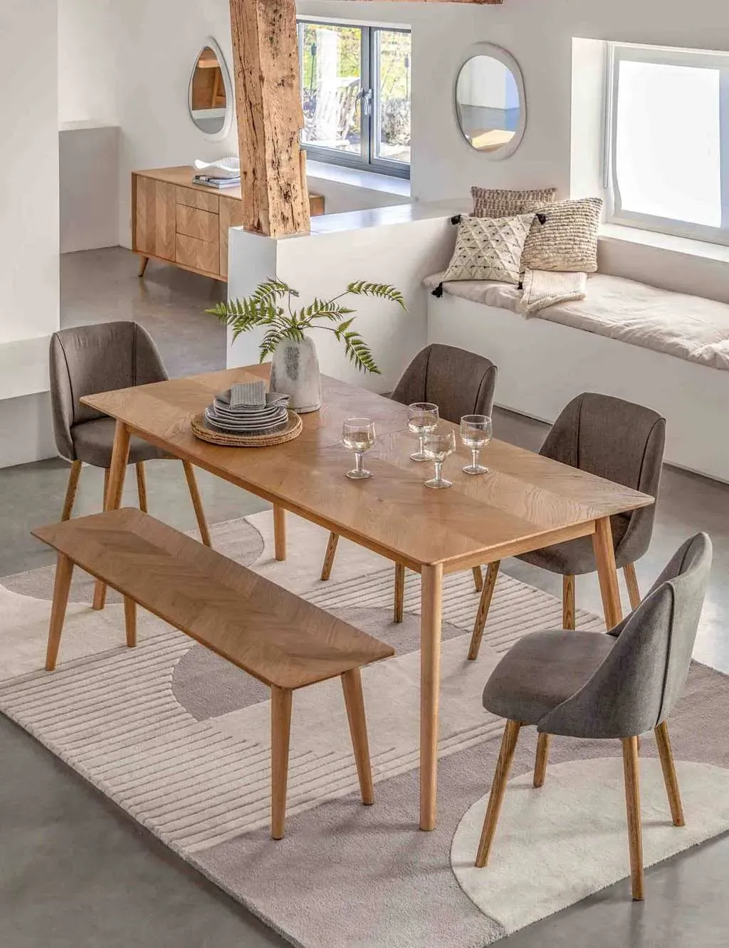Extendable Dining Table - Natural, Oak Veneer product