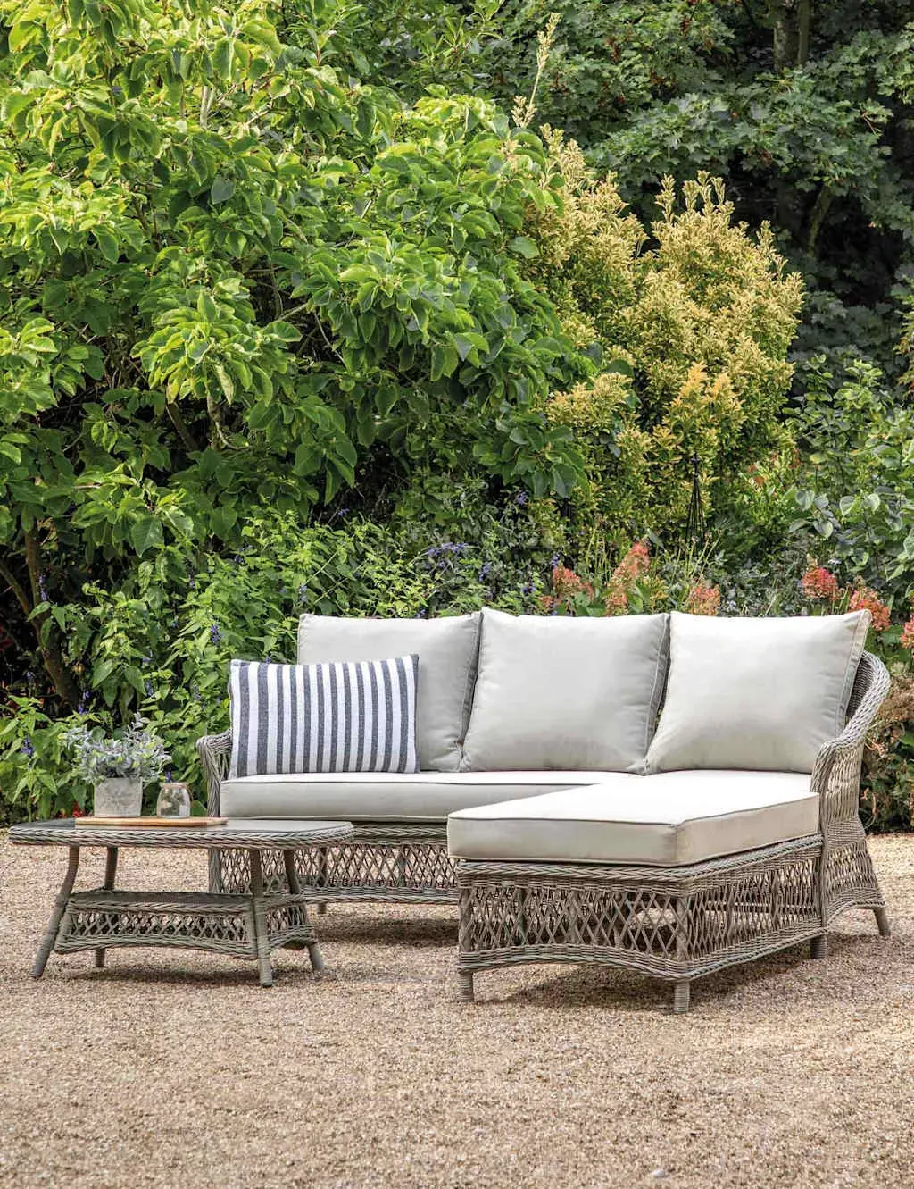 Menton 2-Piece Lounge Set - Grey, PE Rattan product